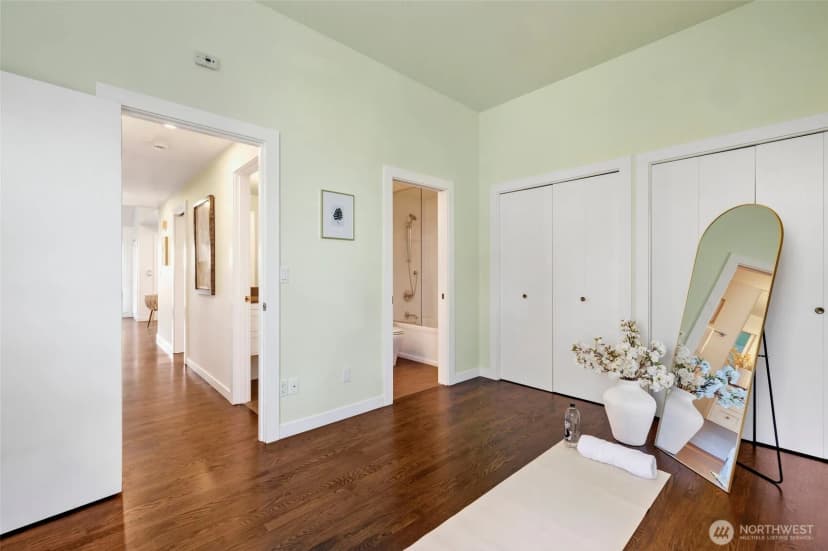 Property photo for 1600 159th Avenue Ne #17a, Bellevue photo 13