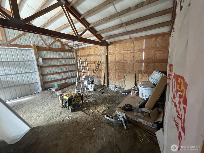 Property photo for 16 Breezy Lane, Tonasket photo 5