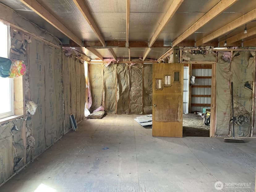 Property photo for 16 Breezy Lane, Tonasket photo 28
