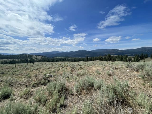 Property photo for 16 Breezy Lane, Tonasket photo 4