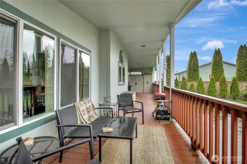 Property photo for 635 Mountain Loop Hwy, Darrington photo 34