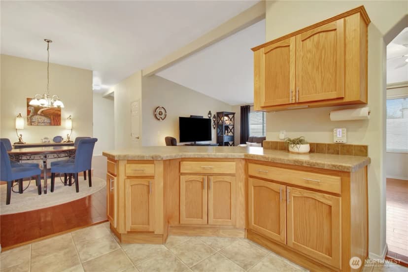 Property photo for 635 Mountain Loop Hwy, Darrington photo 10