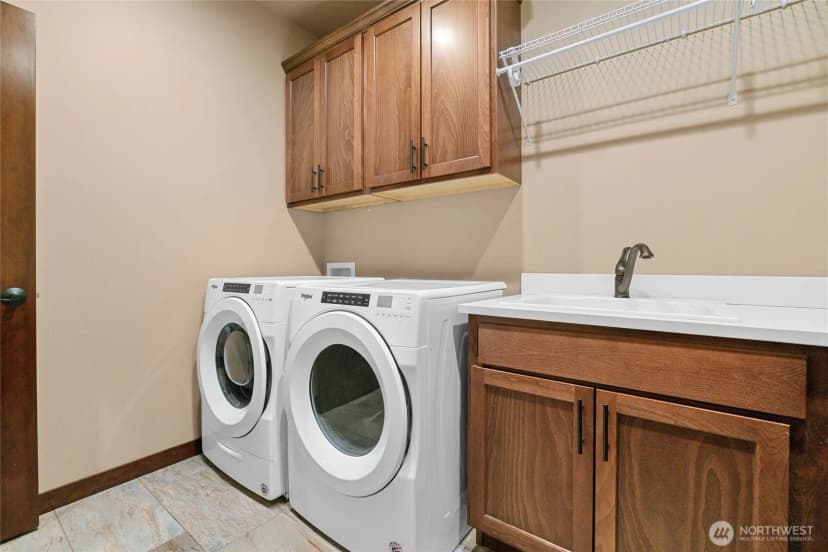 Property photo for 755 S Perry Avenue, East Wenatchee photo 23