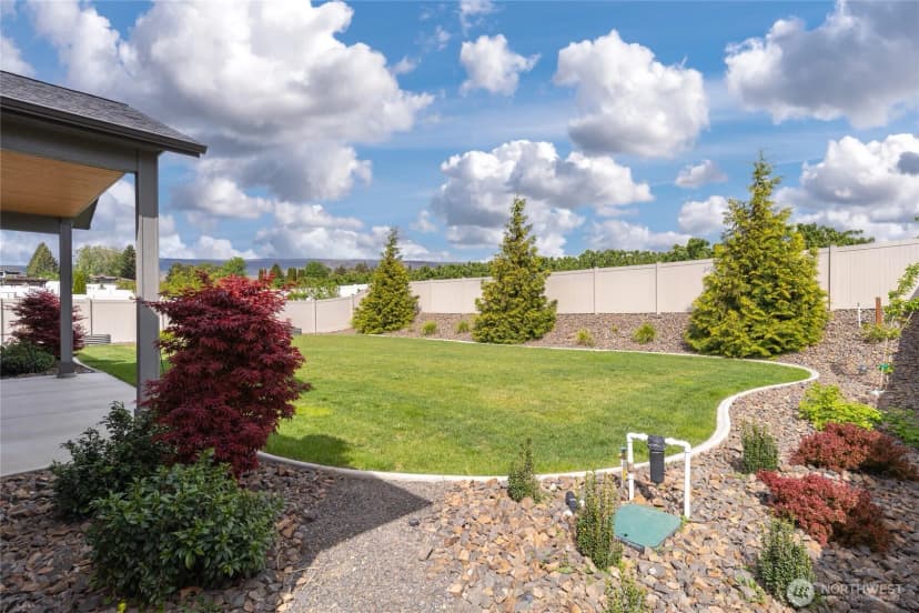 Property photo for 755 S Perry Avenue, East Wenatchee photo 12