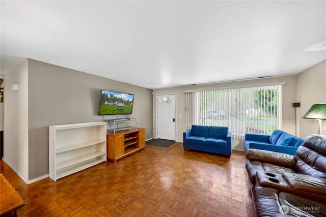 Property photo for 815 Hazzle Court, Coupeville photo 4