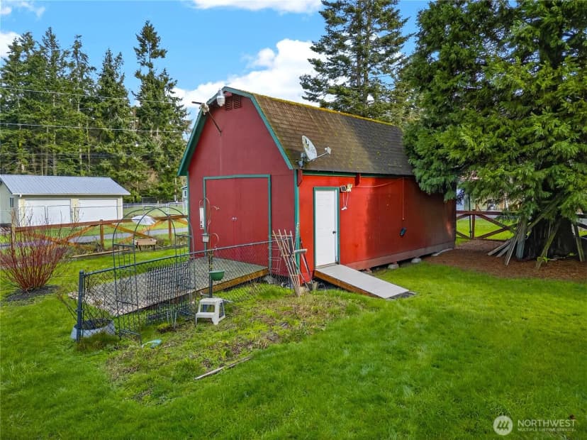 Property photo for 815 Hazzle Court, Coupeville photo 23