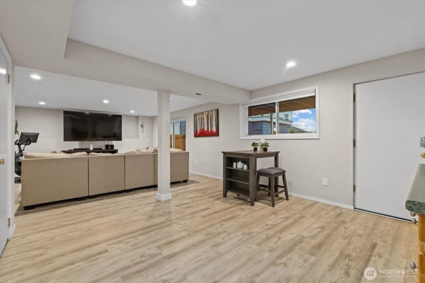 Property photo for 3415 N Garden Avenue, Renton photo 25