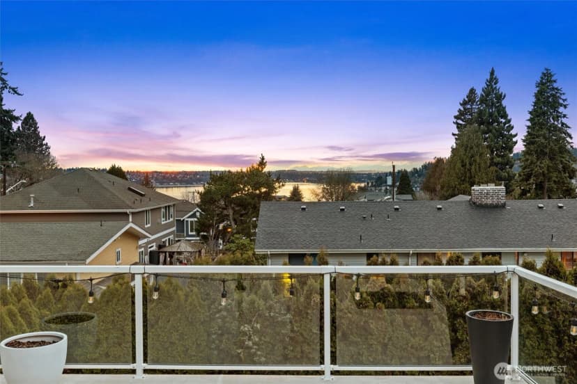 Property photo for 3415 N Garden Avenue, Renton photo 6