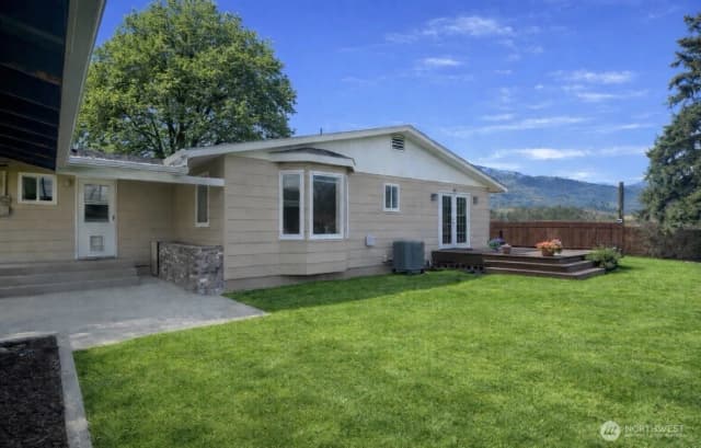 Property photo for 1127 Central Avenue, Oroville photo 2