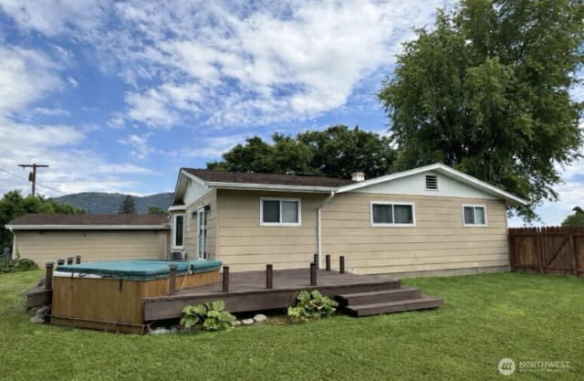Property photo for 1127 Central Avenue, Oroville photo 3