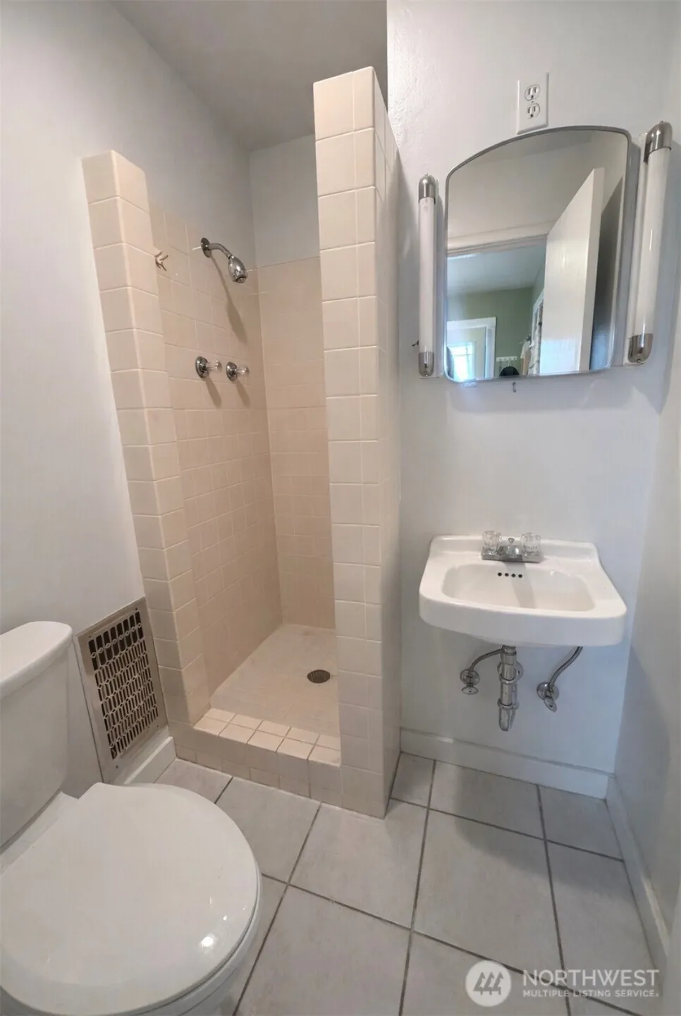 Property photo for 1127 Central Avenue, Oroville photo 23
