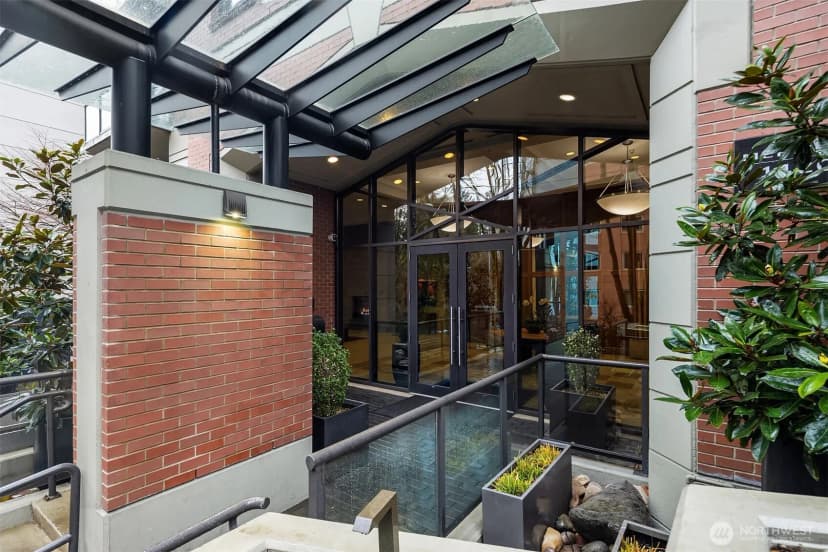 Property photo for 1420 Terry Avenue #603, Seattle photo 29