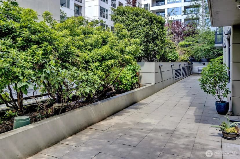 Property photo for 1420 Terry Avenue #603, Seattle photo 32