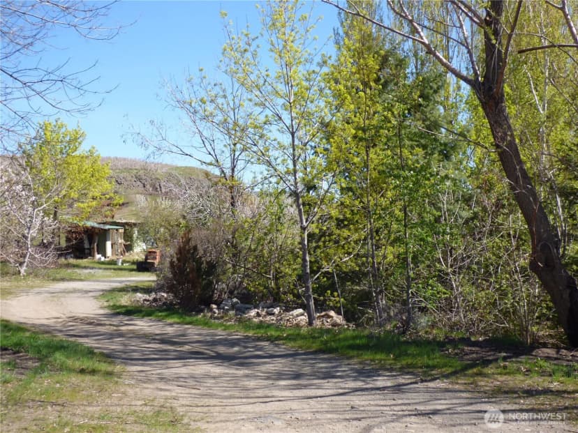 Property photo for 501 Jack Wells Road, Bridgeport photo 11