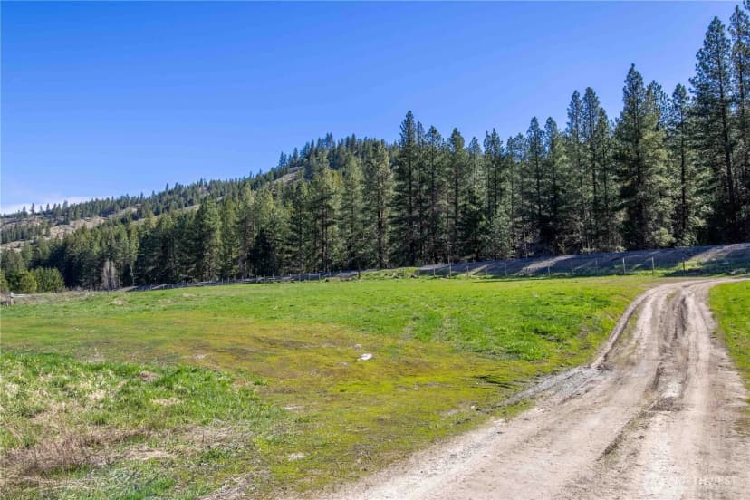 Property photo for 14905 Chumstick Highway, Leavenworth photo 3