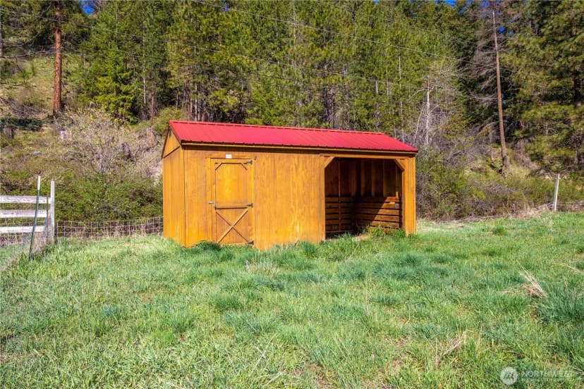 Property photo for 14905 Chumstick Highway, Leavenworth photo 13