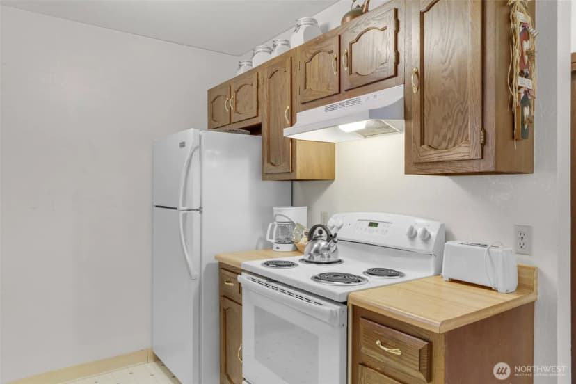 Property photo for 210 26th Street Nw #207-8, Long Beach photo 8