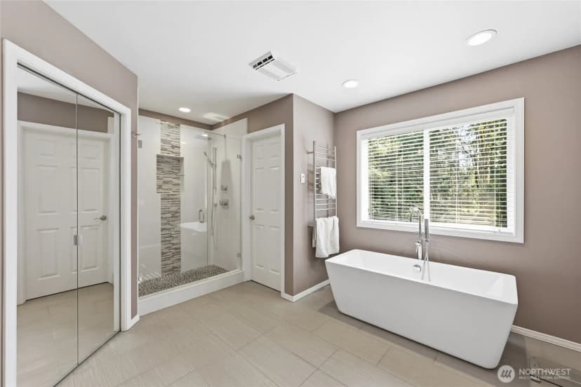 Property photo for 9604 215th Avenue Ne, Redmond photo 24