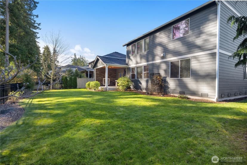 Property photo for 9344 Cedarbough Court Ne, Lacey photo 2