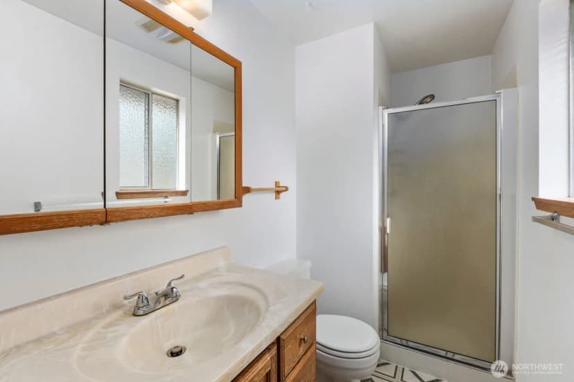 Property photo for 7528 206th Place Ne, Redmond photo 18