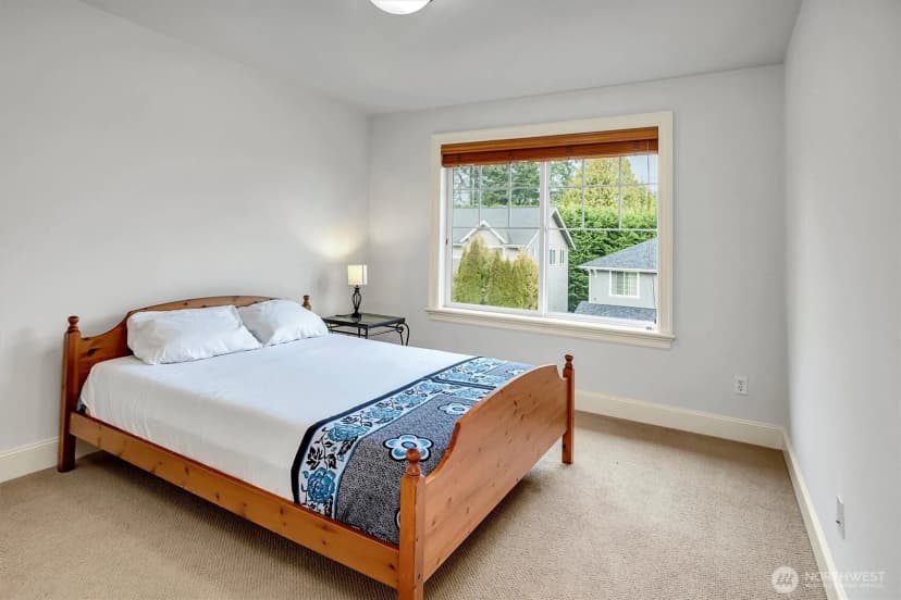 Property photo for 1628 154th Avenue Se, Bellevue photo 27