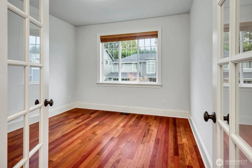 Property photo for 1628 154th Avenue Se, Bellevue photo 18