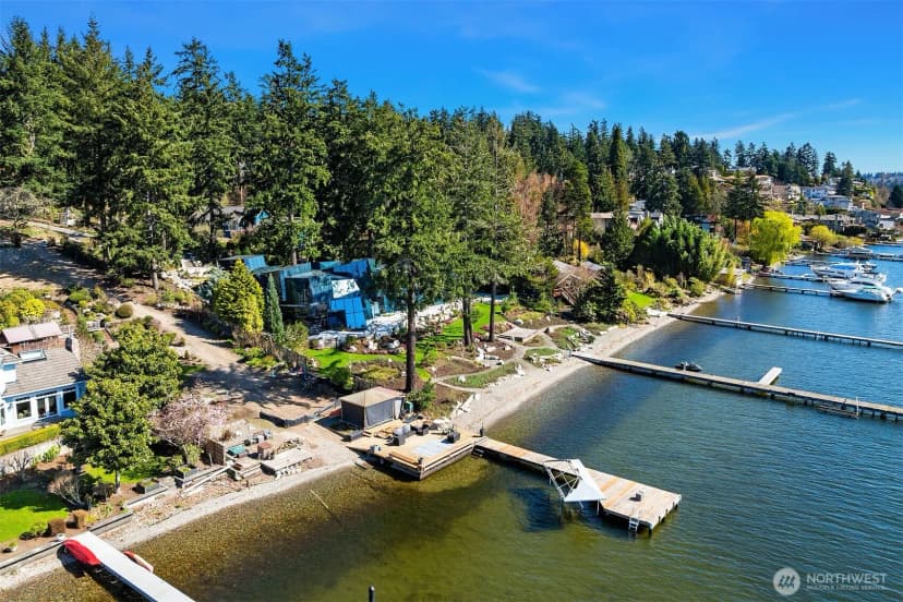 Property photo for 7615 Ne Champagne Point Place, Kirkland photo 21