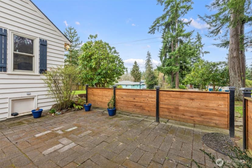 Property photo for 21522 92nd Avenue W, Edmonds photo 30