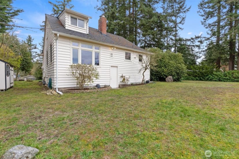Property photo for 21522 92nd Avenue W, Edmonds photo 28