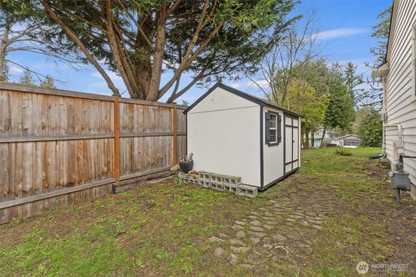 Property photo for 21522 92nd Avenue W, Edmonds photo 34