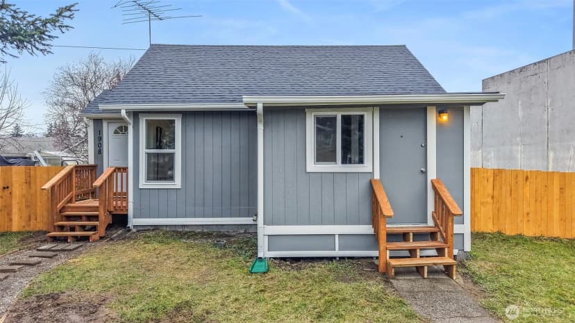 Property photo for 1908 S 43rd Street, Tacoma photo 26