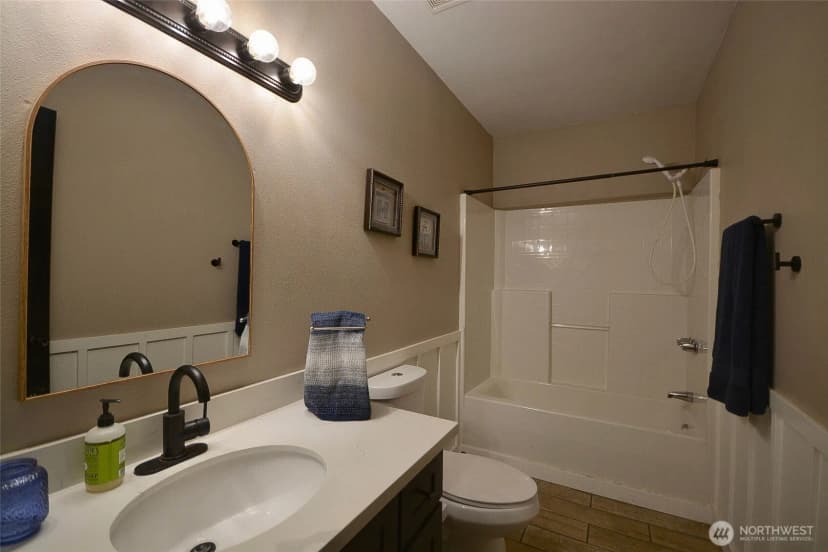 Property photo for 258 Wichman Street S, Tenino photo 9