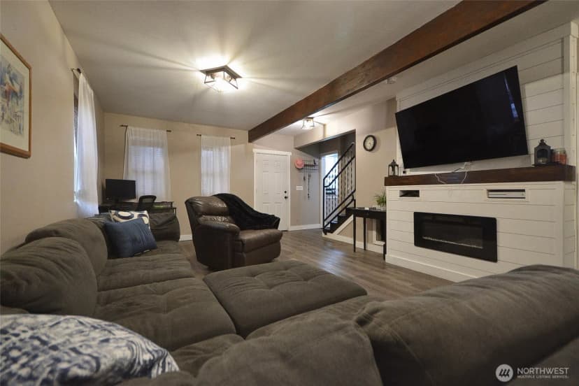 Property photo for 258 Wichman Street S, Tenino photo 6