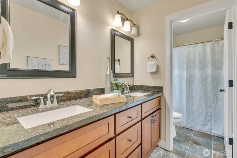 Property photo for 619 E 57th Street Ct, Tacoma photo 17