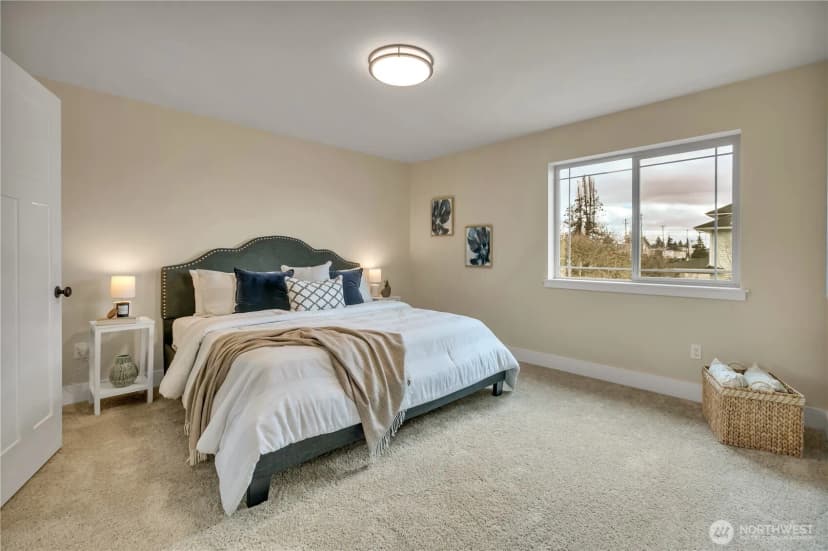 Property photo for 619 E 57th Street Ct, Tacoma photo 6