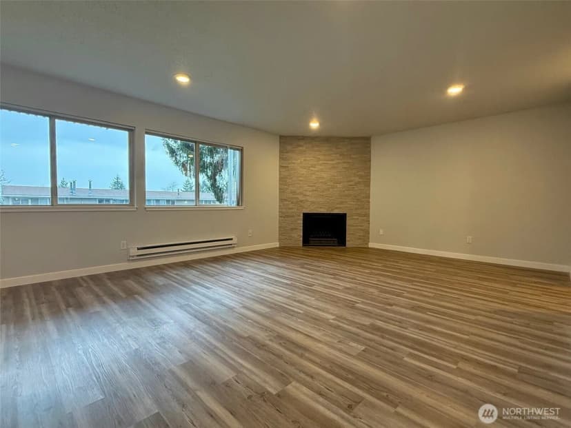 Property photo for 9623 S 248th #b11, Kent photo 3