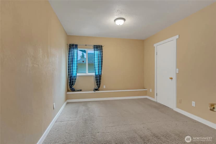 Property photo for 9310 Pinedrop Drive Se, Olympia photo 16