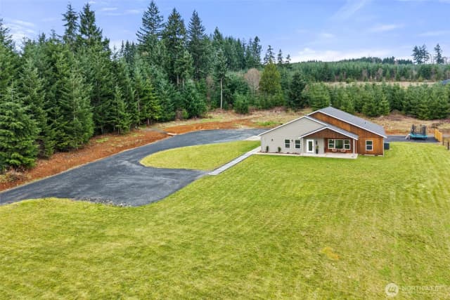 Property photo for 527 Tennessee Road, Winlock photo 2