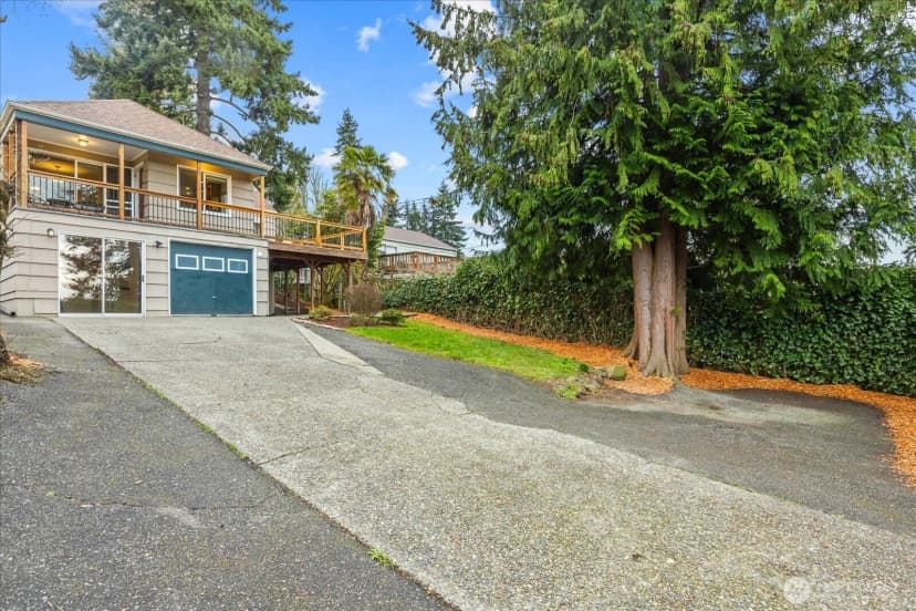 Property photo for 11513 Palatine Avenue N, Seattle photo 36