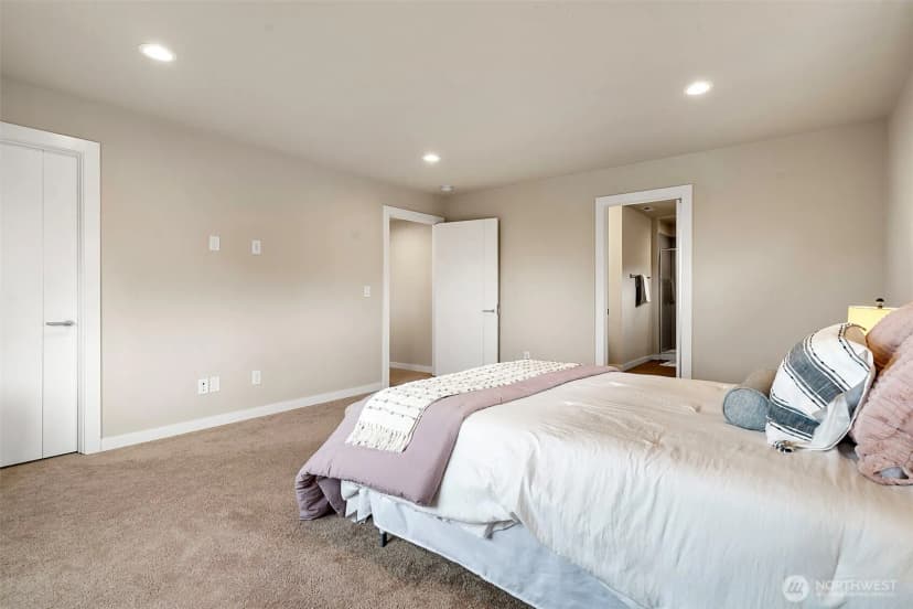 Property photo for 5104 53rd Avenue W, University Place photo 11