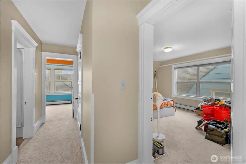 Property photo for 708 Warren Avenue N, Seattle photo 25