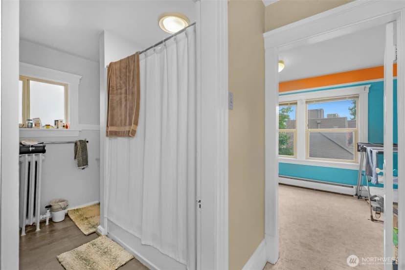Property photo for 708 Warren Avenue N, Seattle photo 27
