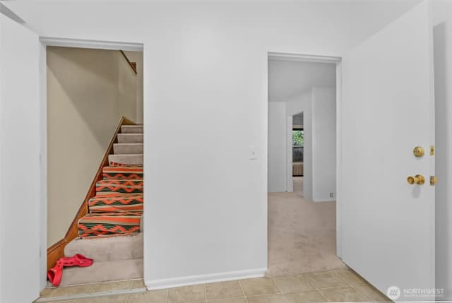 Property photo for 708 Warren Avenue N, Seattle photo 5