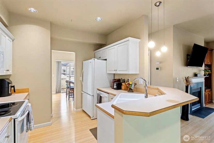 Property photo for 4632 Morris Avenue S #4632, Renton photo 9