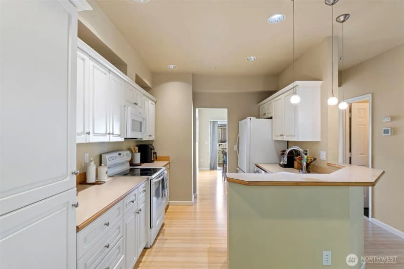 Property photo for 4632 Morris Avenue S #4632, Renton photo 7