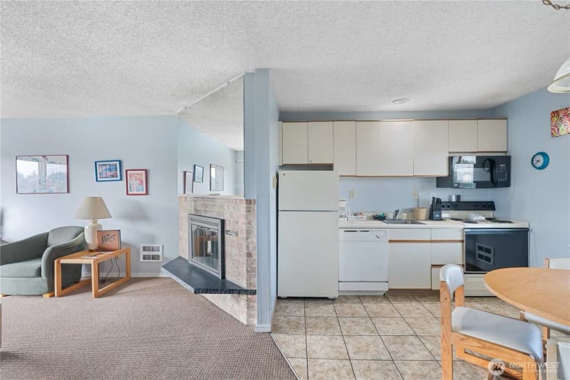Property photo for 615 Ocean Shores Boulevard Nw #303, Ocean Shores photo 9