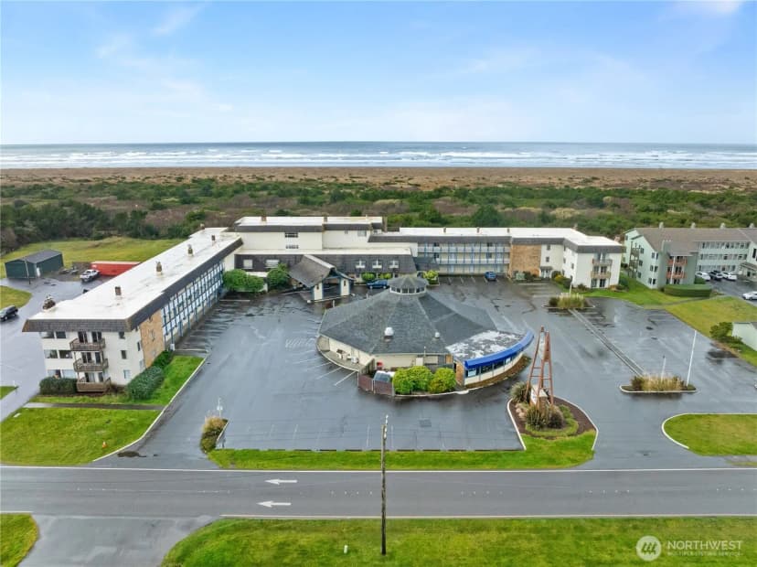 Property photo for 615 Ocean Shores Boulevard Nw #303, Ocean Shores photo 3