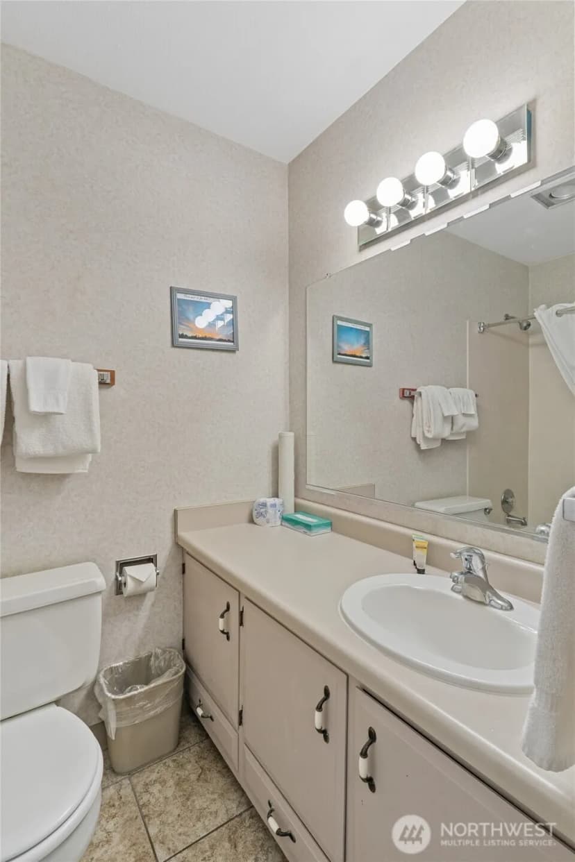 Property photo for 615 Ocean Shores Boulevard Nw #303, Ocean Shores photo 14