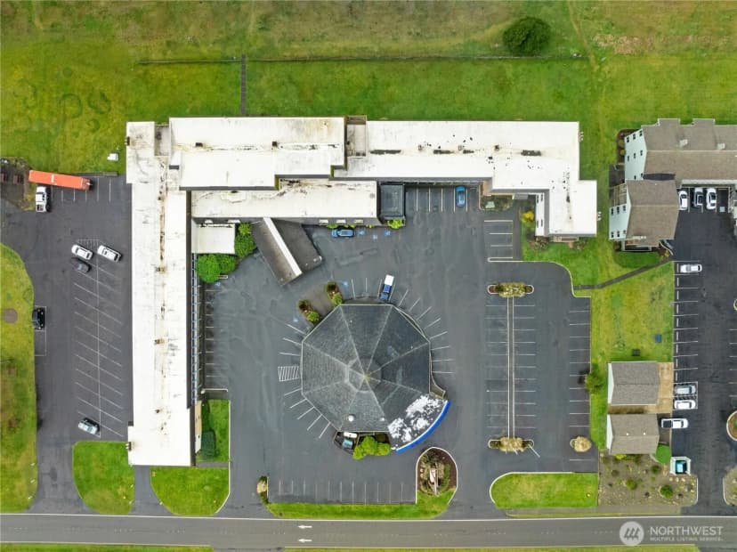 Property photo for 615 Ocean Shores Boulevard Nw #303, Ocean Shores photo 27