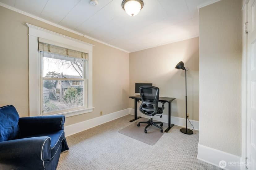 Property photo for 2830 33rd Avenue S, Seattle photo 12